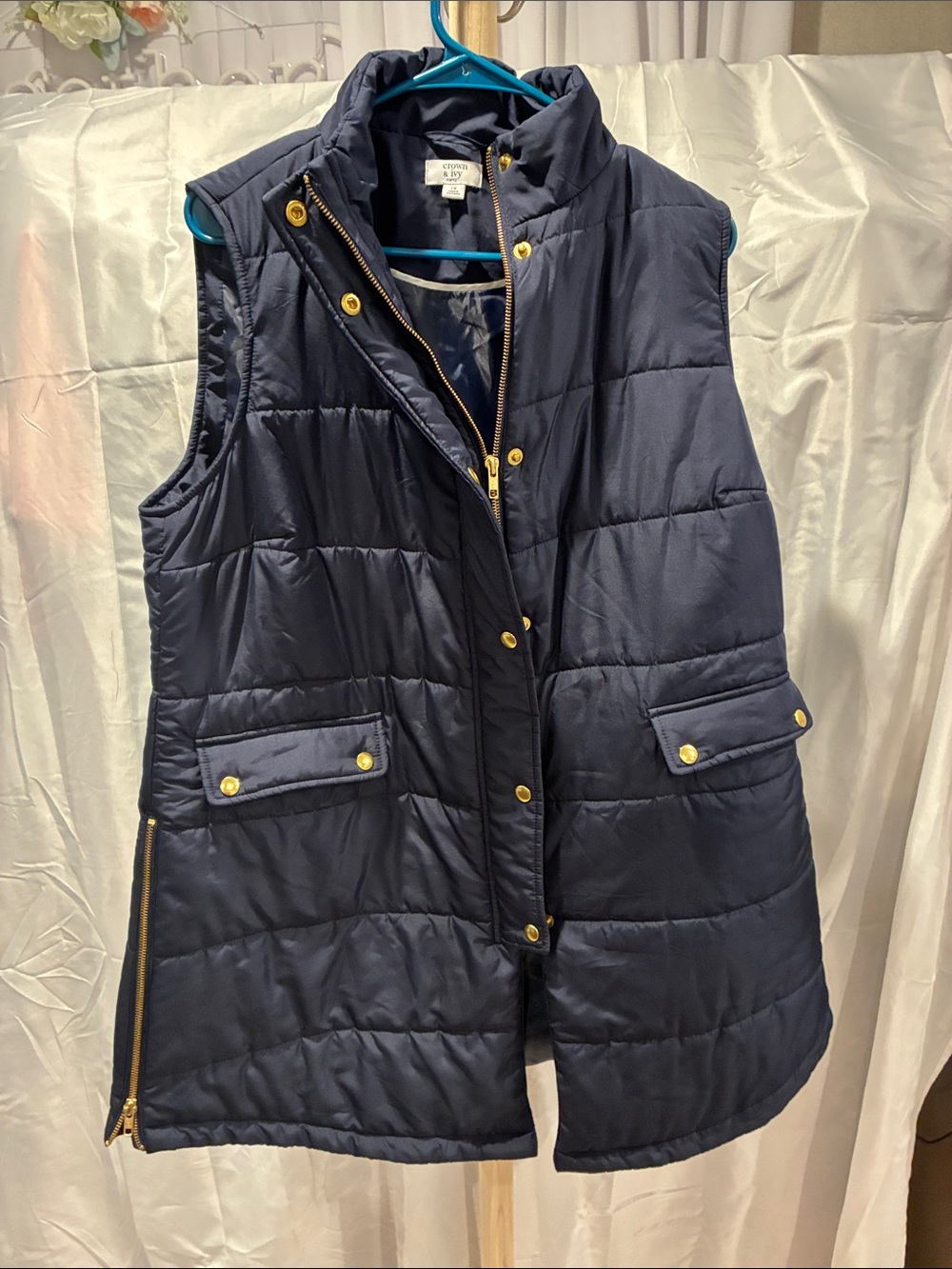 crown & ivy Navy Quilted Sleeveless Puffer Vest with Gold Hardware